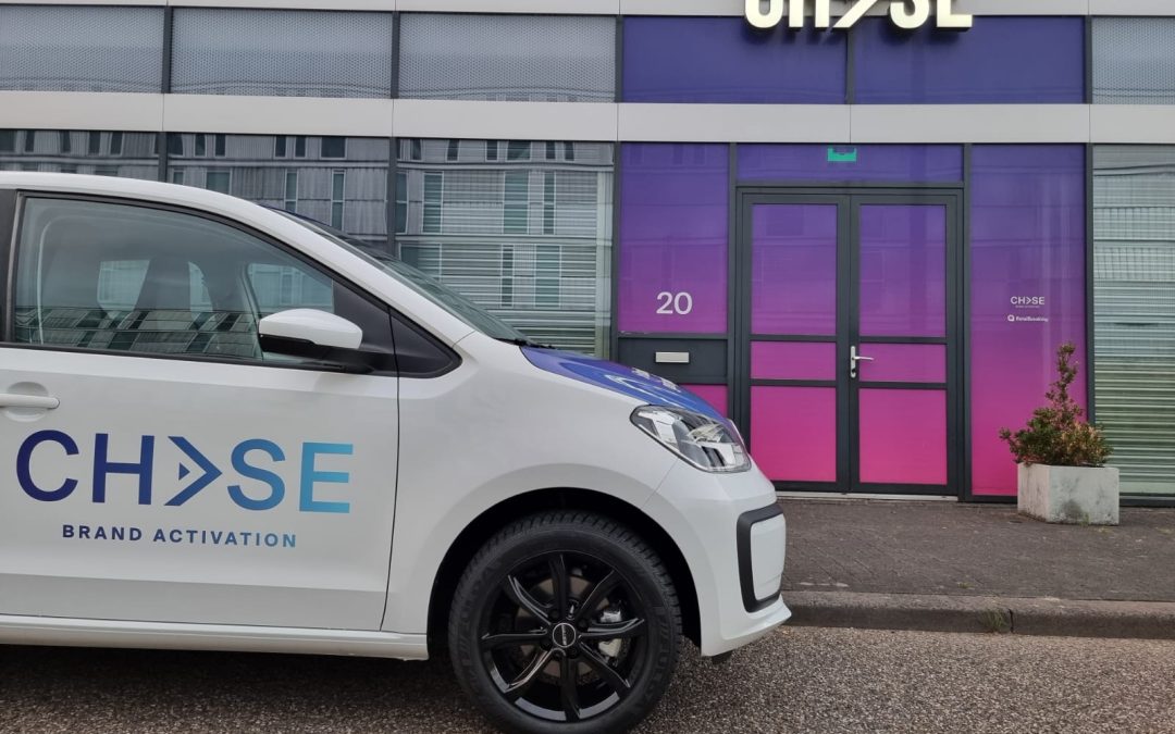 Autobestickering in de huisstijl van Chase