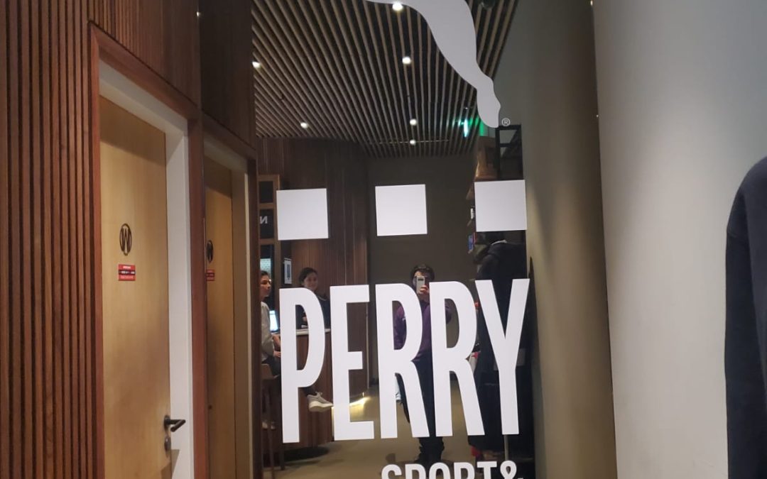 Perry Sports & Adventure Bestickering Ramen