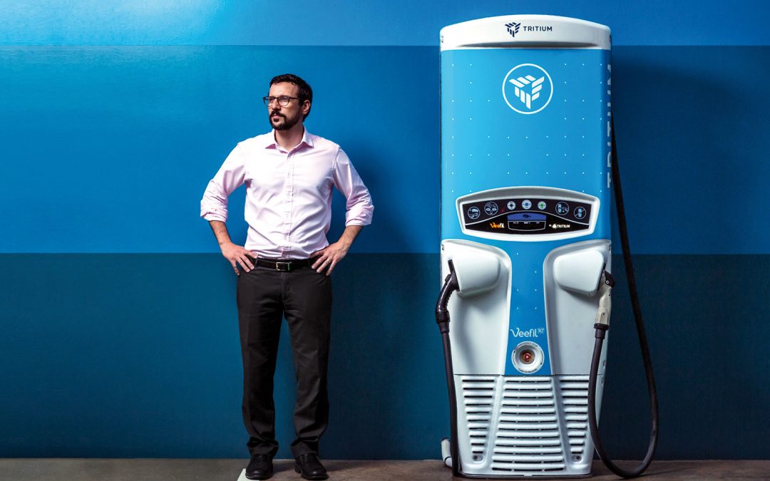 Tritium Chargers voorzien van bestickering